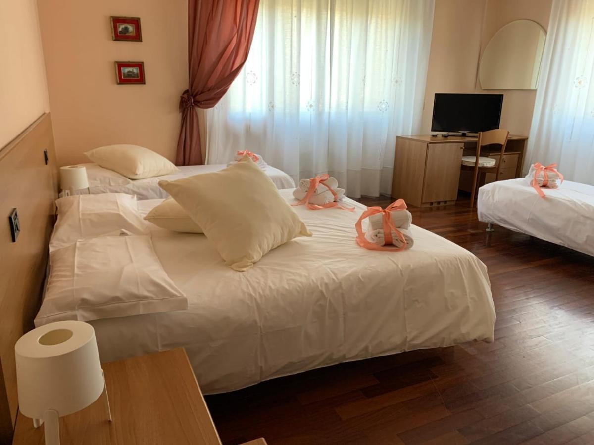 Bed and Breakfast Al Borgo à Lucques Extérieur photo