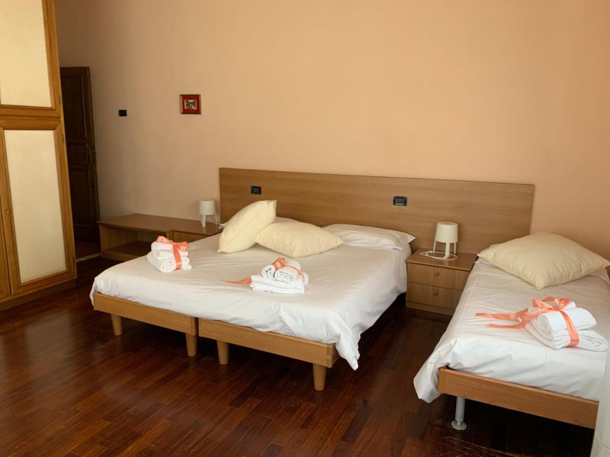 Bed and Breakfast Al Borgo à Lucques Extérieur photo