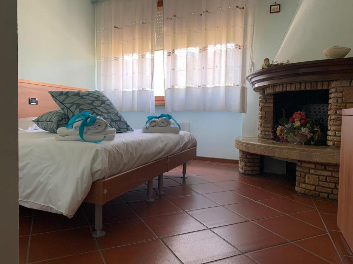Bed and Breakfast Al Borgo à Lucques Extérieur photo