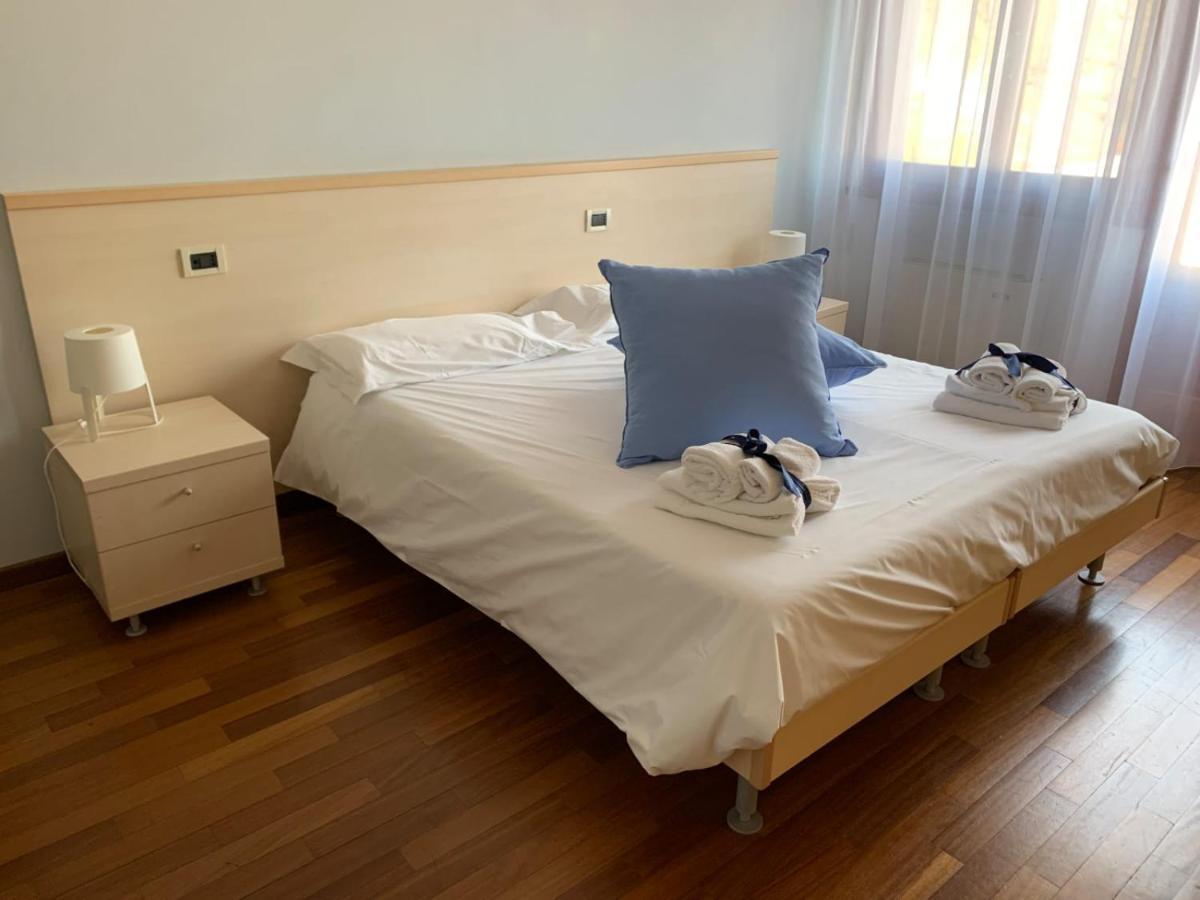 Bed and Breakfast Al Borgo à Lucques Extérieur photo