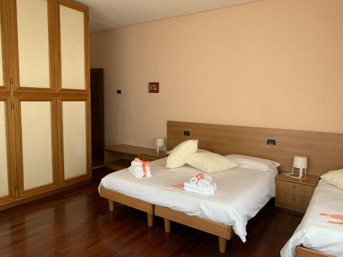 Bed and Breakfast Al Borgo à Lucques Extérieur photo
