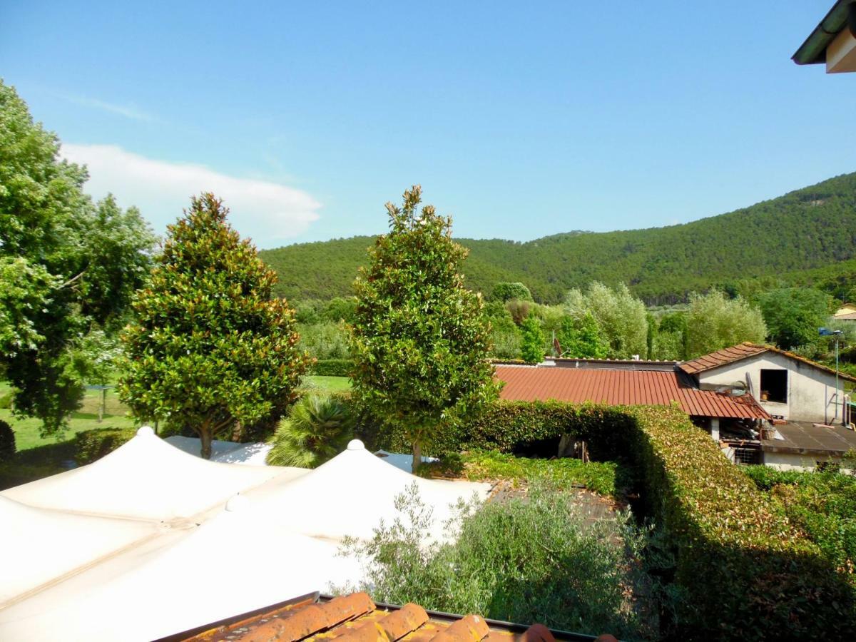 Bed and Breakfast Al Borgo à Lucques Extérieur photo