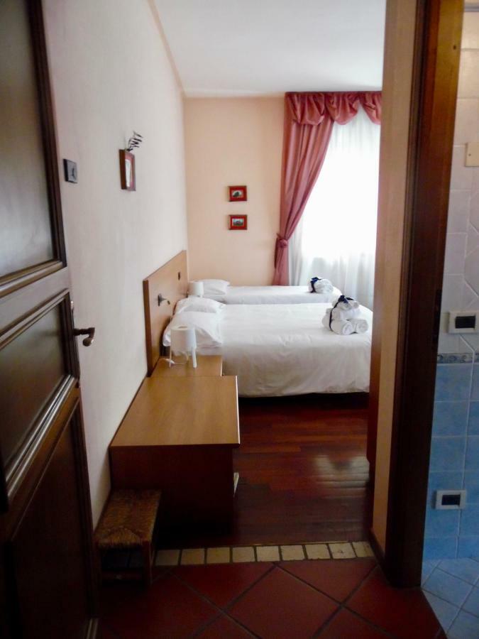 Bed and Breakfast Al Borgo à Lucques Extérieur photo